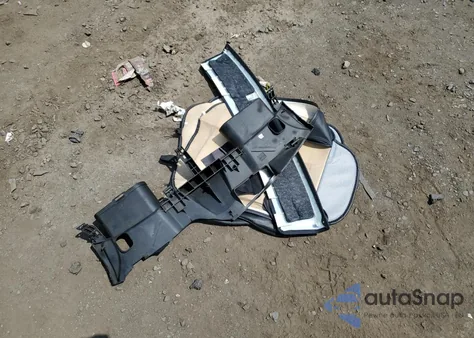 2013 Mercedes-Benz E 350 4Matic из США, поврежденный, VIN WDDHF8JB9DA748722